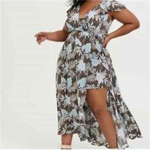 Torrid Floral Walkthru Maxi Romper Skirt Size 00 M/L Size 10